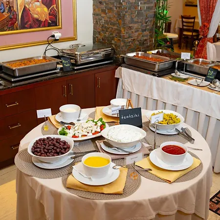 Hotel Kosta Famissi-3
