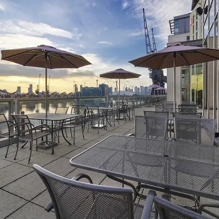 Novotel London Excel-3