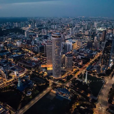 Swissotel The Stamford Singapore-2