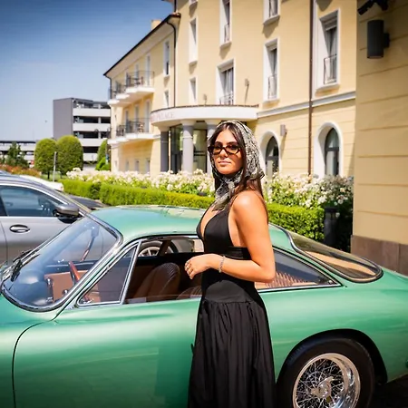 Maranello Palace-3