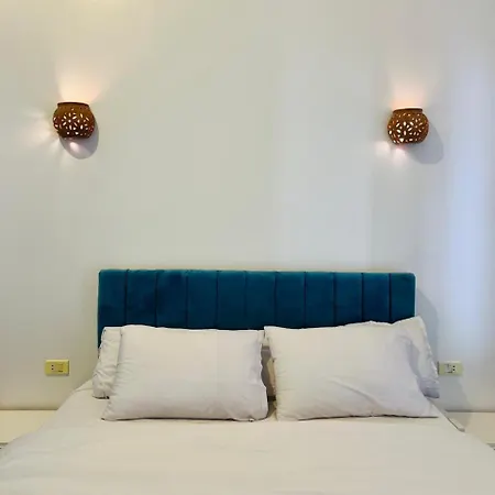 Sunwing House-2