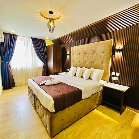 Presken Hotel Mojidi, Allen Ikeja-2