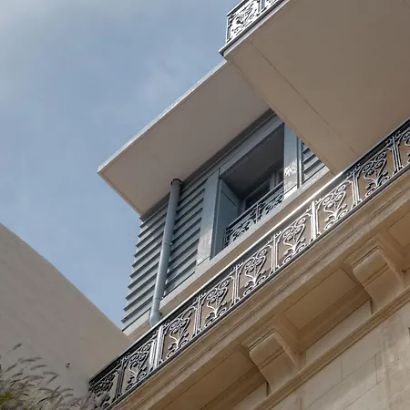Hotel C2-2