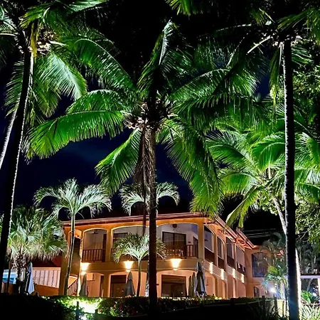 The Backyard Beachfront Hotel-2