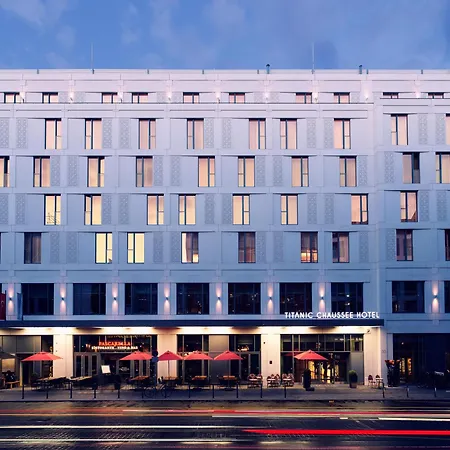 Titanic Chaussee Berlin-2
