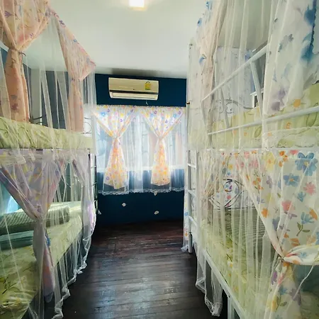 Honey Place Guesthouse-2