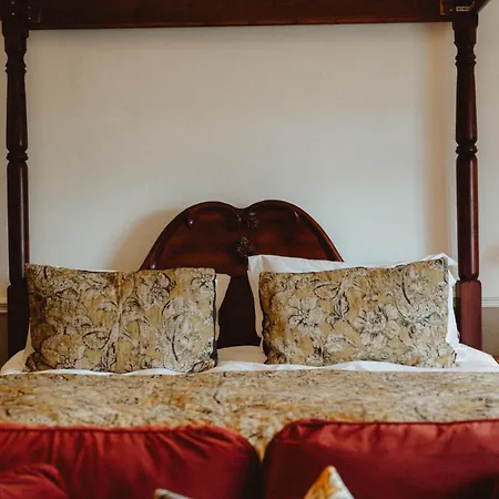 Simonstone Hall Hotel-3