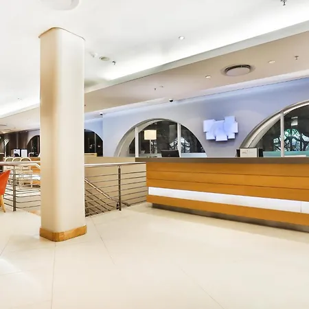Holiday Inn Express Cape Town City Centre By Ihg-3