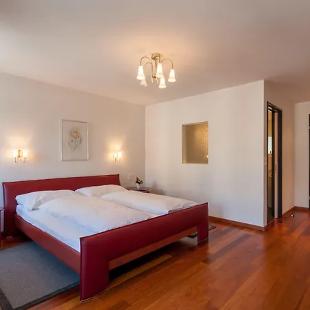 Weisses Roessli Swiss Quality Hotel-3