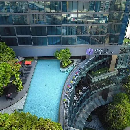Hyatt Regency Bangkok Sukhumvit-3