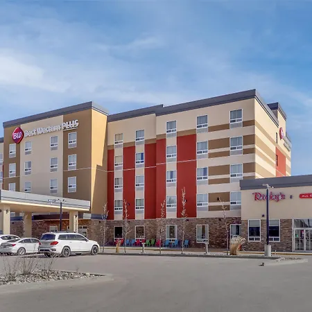 Best Western Plus Hinton Inn & Suites-3