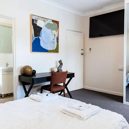 Figtree Hotel Wollongong-2