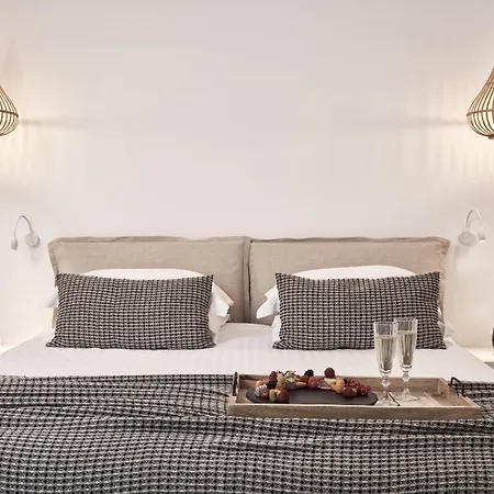 Mykonos Bliss - Cozy Suites, Adults Only Hotel-3