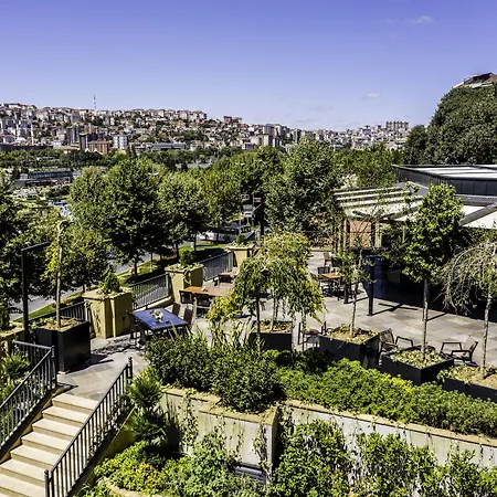 Arise Hotel Golden Horn-2