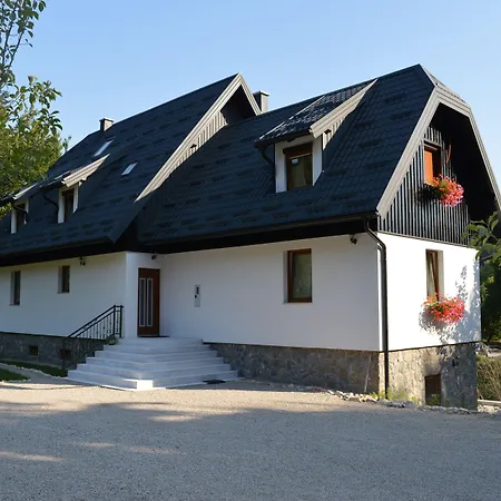 Guest House Plitvice Villa Verde-3