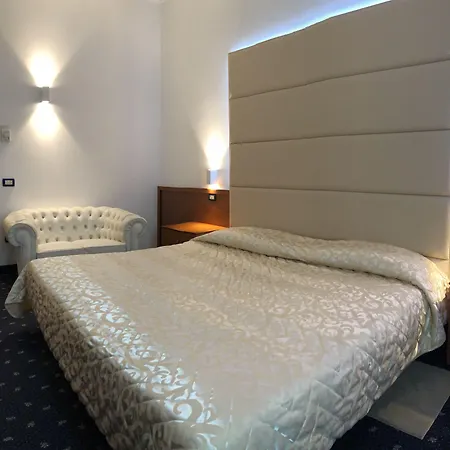 Venice Hotel con Colonnine Elettriche-3