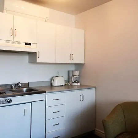 Duvernay Studios And Suites-3