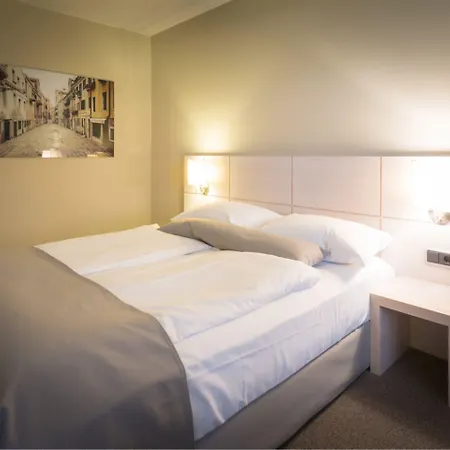 Altera Hotel-3