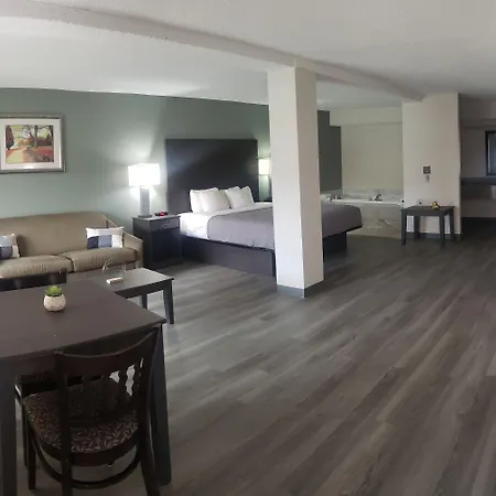 Quality Inn Hillsville-3