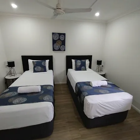 Cascade Motel In Townsville-2