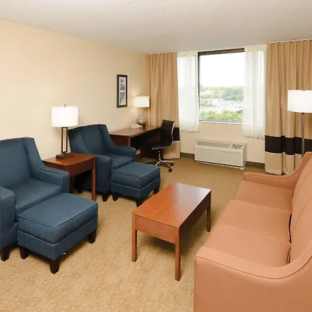 Comfort Inn & Suites Event Center-2