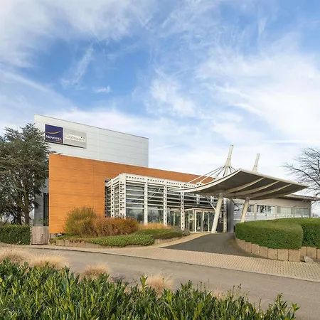 Novotel Brussels Airport-3