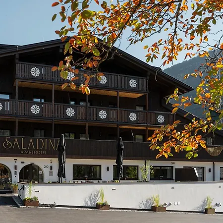 Aparthotel Saladina Direkt An Der Talstation-3