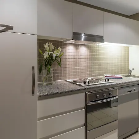 Oaks Glenelg Plaza Pier Suites-2