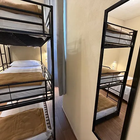 Hotel Corvetto - Monkey Hostel Milano-2