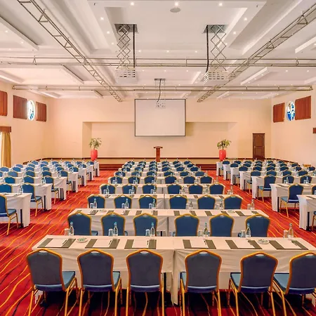 Moevenpick Hotel & Residences Nairobi-2
