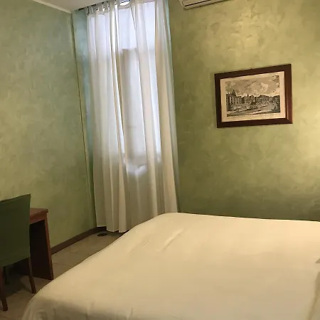 Hotel Tokyo-3