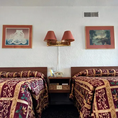 Highland Tower Motel-3