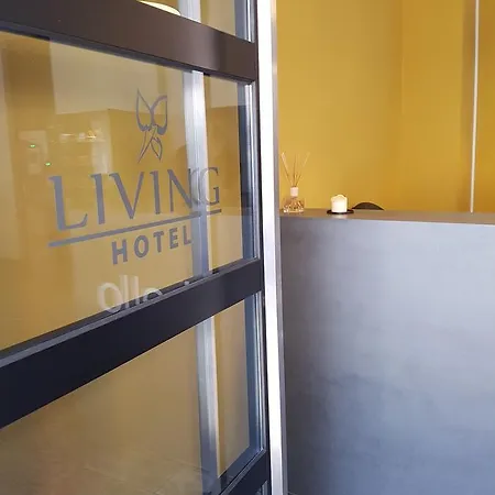 Hotel Fly ' In-2