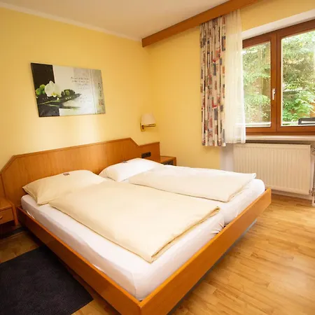 Hotel am Wald-3