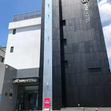 Mini Hotel 141-3
