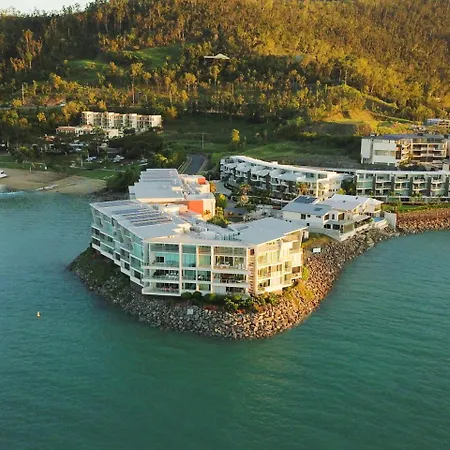 Peninsula Airlie Beach-2