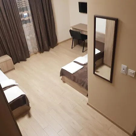 Twain Apart&Rooms-3