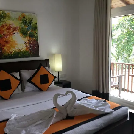 Joe'S Resort Unawatuna-2