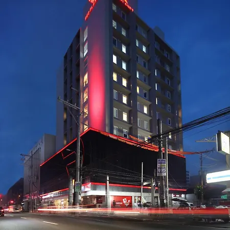Red Planet Cubao Aurora Boulevard-3