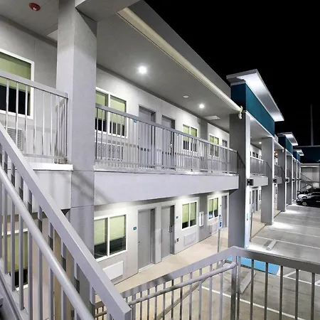 Express Inn-3
