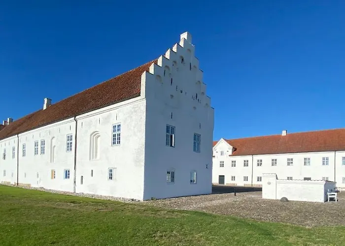 Vitskol Kloster