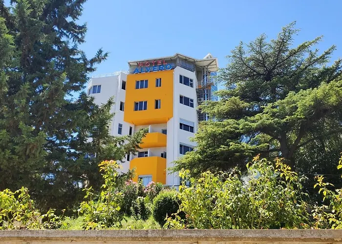 Alvero Hotel