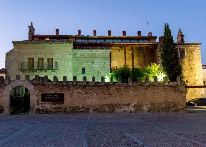 Hotel Puente De Alconetar
