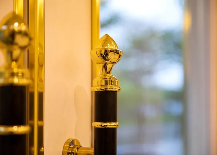 Ha Long Essence Hotel