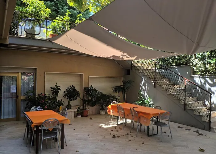 Hotel Luana