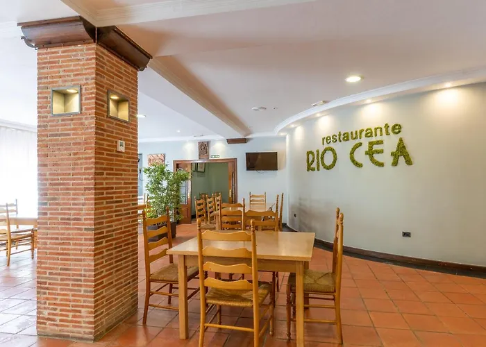 Hotel Río Cea