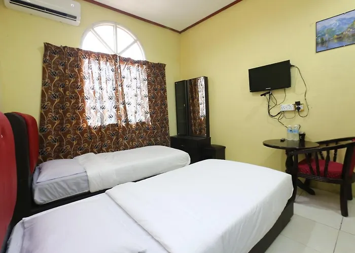 Oyo 89819 Raz Hotel Kelulut