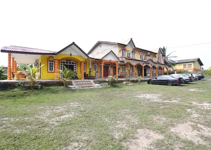 Oyo 89819 Raz Hotel Kelulut