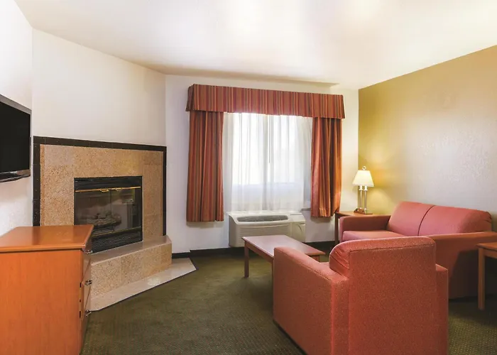 Baymont By Wyndham Tehachapi