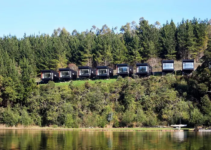 Pura Lodge